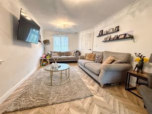 Photo 28- click for photo gallery